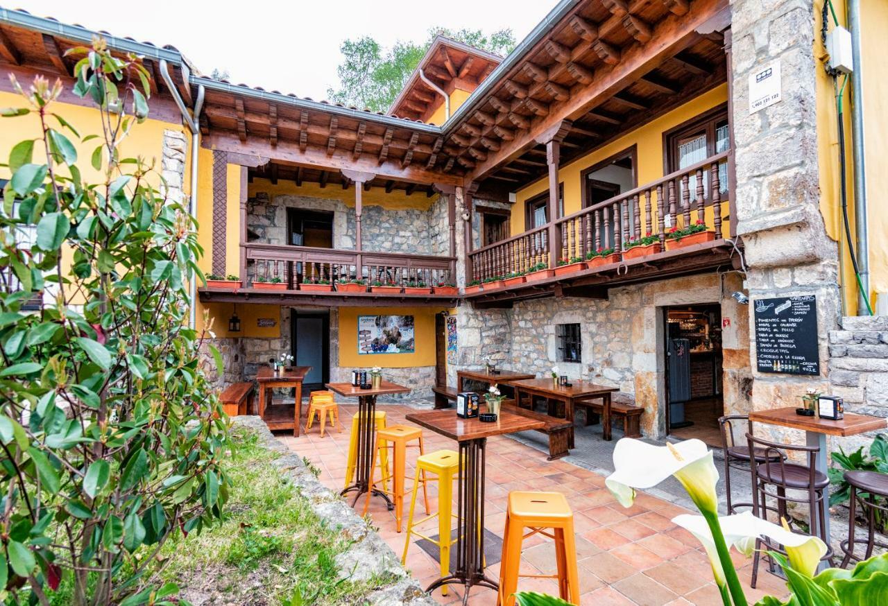Albergue Santa Marina Buelna Exterior photo